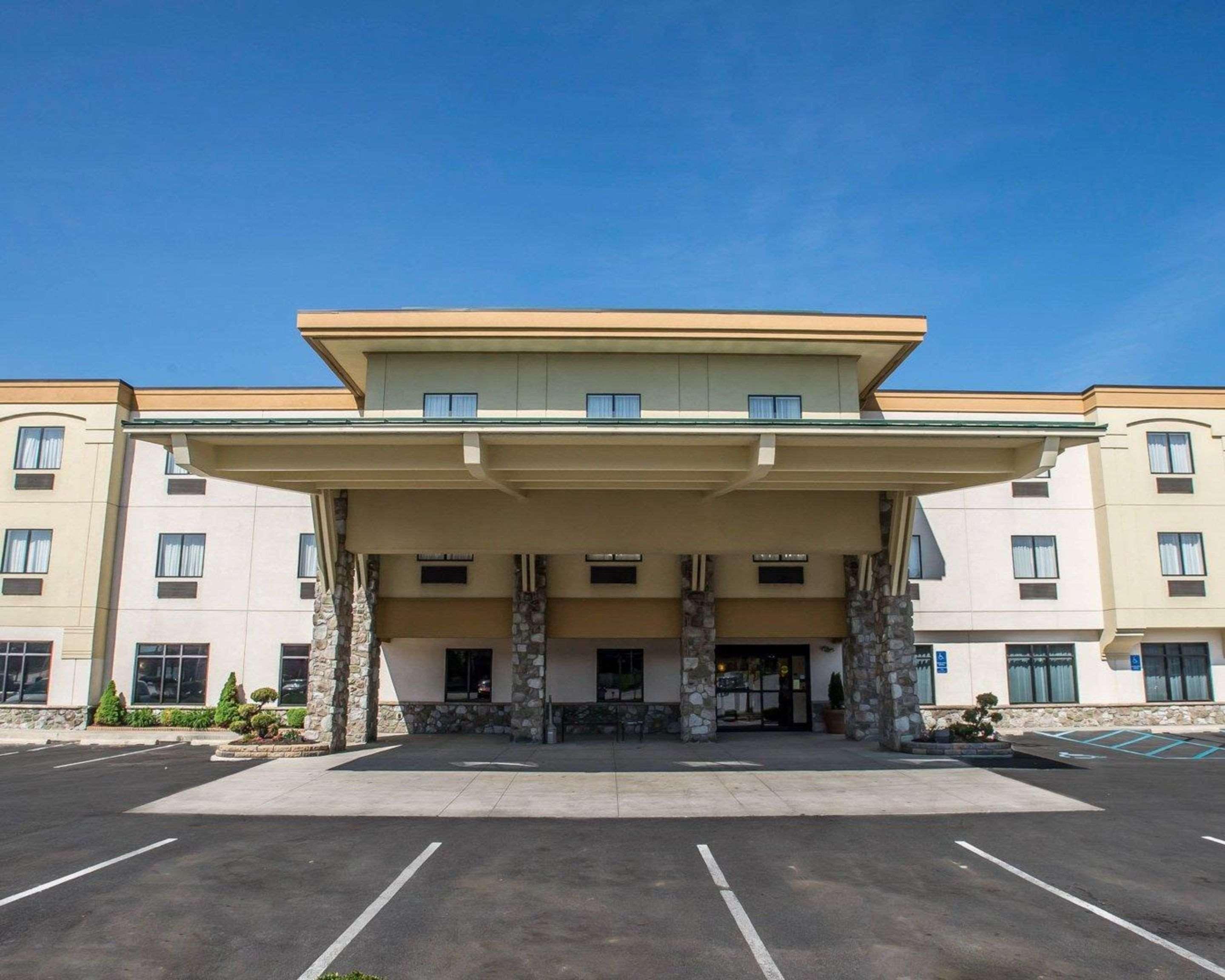 Comfort Inn Williamsport Buitenkant foto