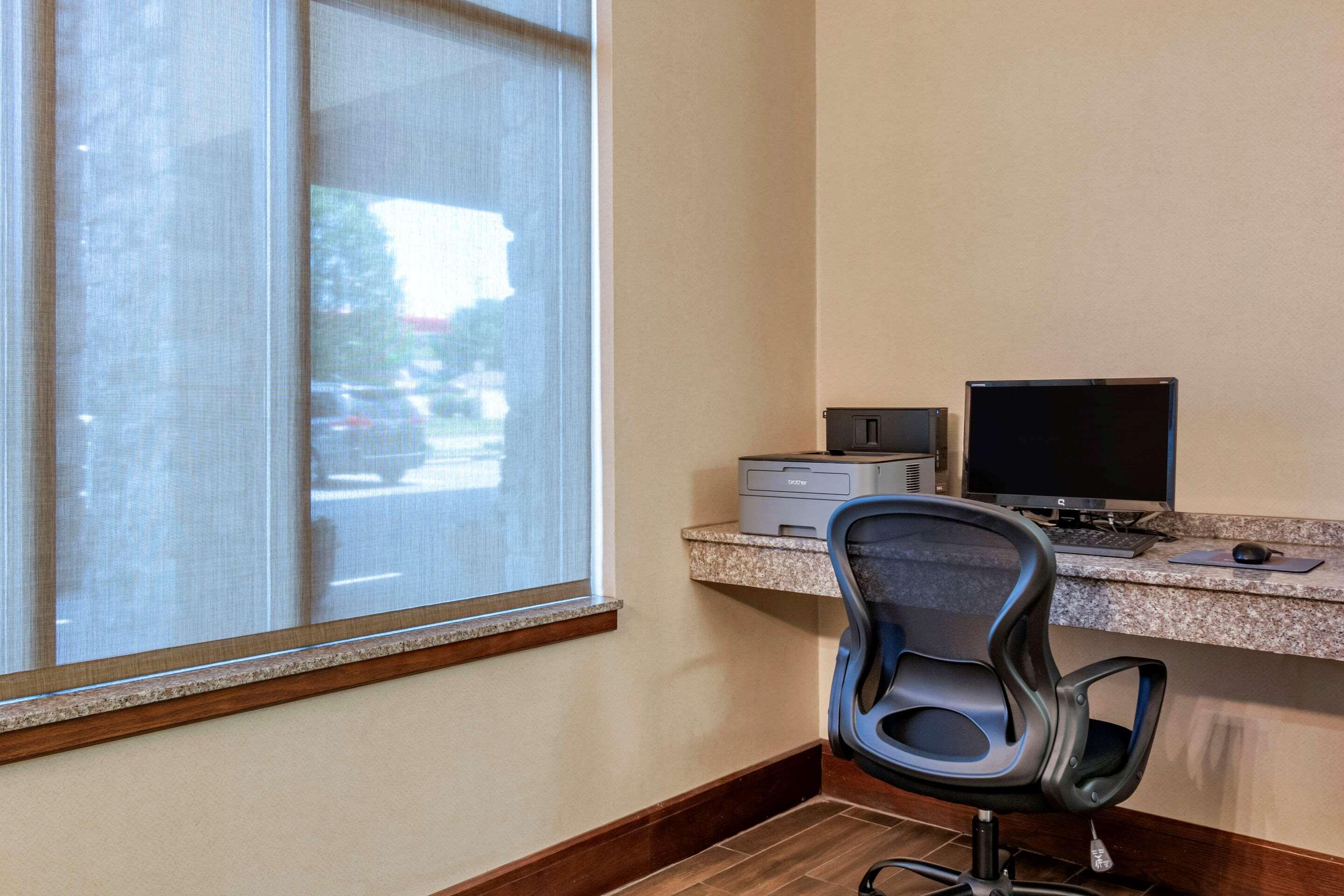 Comfort Inn Williamsport Buitenkant foto